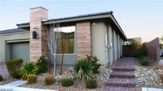 Photo #1: 2464620 Listing 