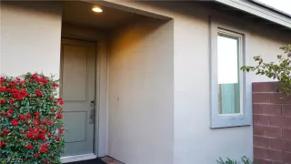 Photo #3: 2464620 Listing 