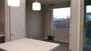 Photo #6: 2464620 Listing 