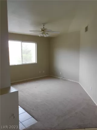 Photo #1: 2464666 Listing 