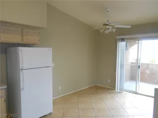 Photo #3: 2464666 Listing 