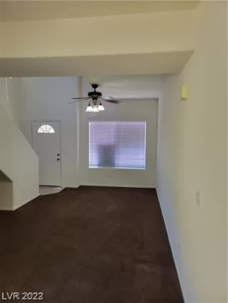 Photo #6: 2464667 Listing