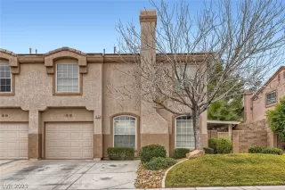 Photo #1: 2464672 Listing 
