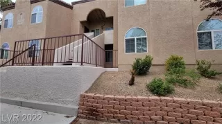 Photo #5: 2464685 Listing 