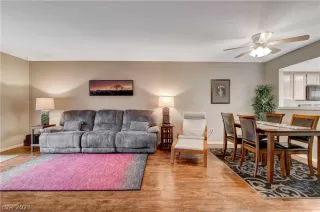 Photo #2: 2464692 Listing 