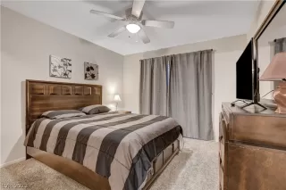 Photo #5: 2464692 Listing 