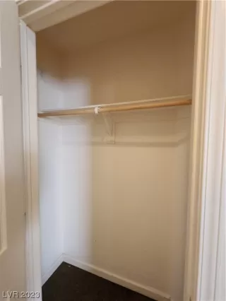 Photo #2: 2464711 Listing 