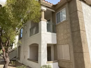 Photo #1: 2464717 Listing 