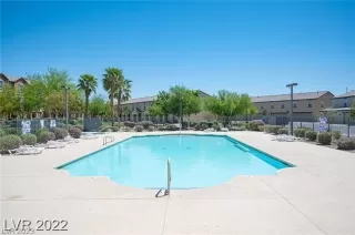 Photo #2: 2464780 Listing