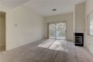 Photo #2: 2464853 Listing