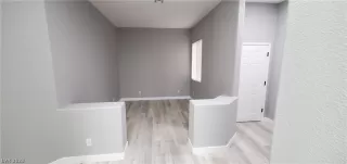 Photo #4: 2464893 Listing 