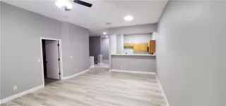 Photo #5: 2464893 Listing 