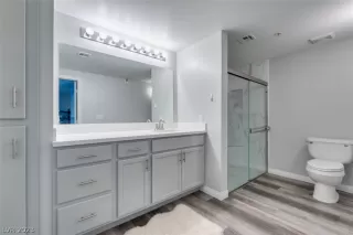 Photo #1: 2464925 Listing