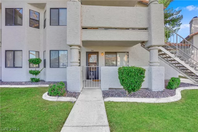 MLS: 2464940 Condo For Sale