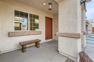 Photo #3: 2464947 Listing