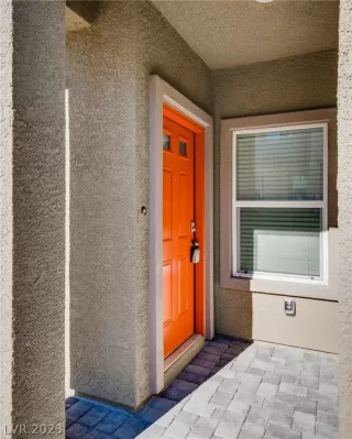 Photo #3: 2464962 Listing 