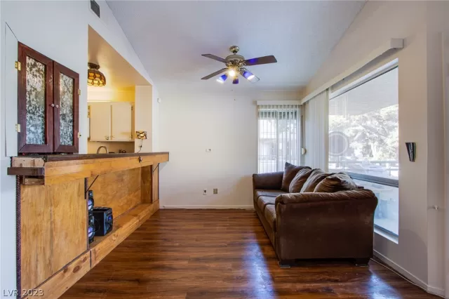 MLS: 2464966 Condo For Sale