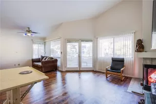 Photo #5: 2464966 Listing