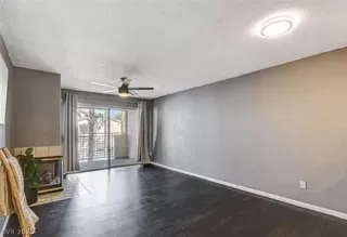 Photo #3: 2465000 Listing 