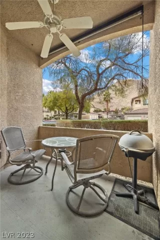 Photo #1: 2465015 Listing