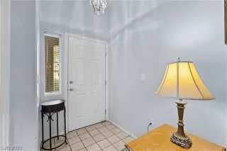 Photo #2: 2465015 Listing