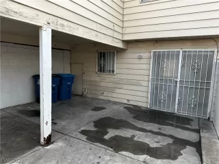 Photo #2: 2465049 Listing