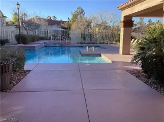 Photo #2: 2465094 Listing 