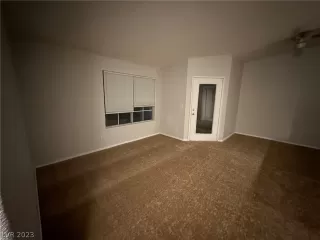 Photo #1: 2465095 Listing 