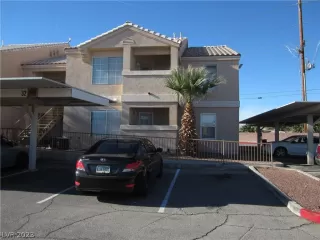 Photo #2: 2465185 Listing 