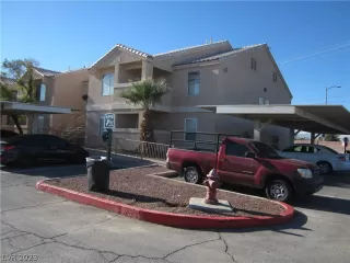 Photo #3: 2465185 Listing 
