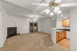 Photo #5: 2465303 Listing 