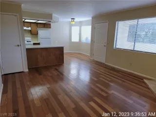 Photo #2: 2465358 Listing 