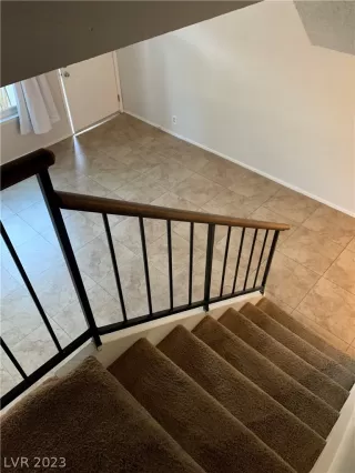 Photo #2: 2465360 Listing 