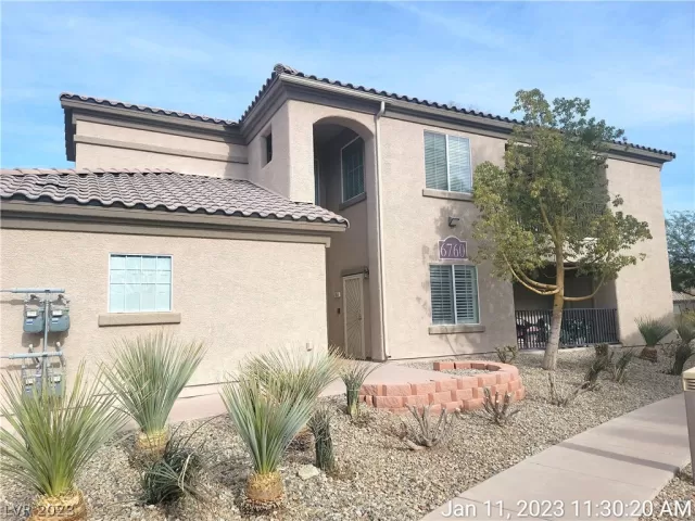 MLS: 2465370 Condo For Sale