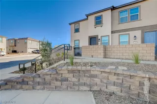 Photo #2: 2465375 Listing 