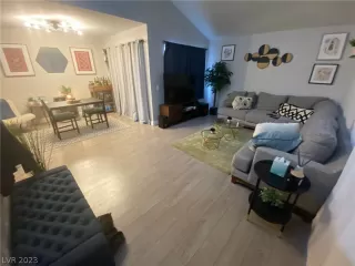 Photo #1: 2465514 Listing