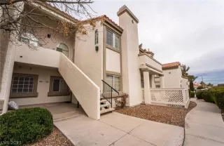 Photo #1: 2465592 Listing 