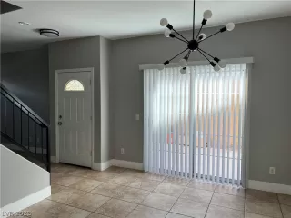 Photo #4: 2465598 Listing 