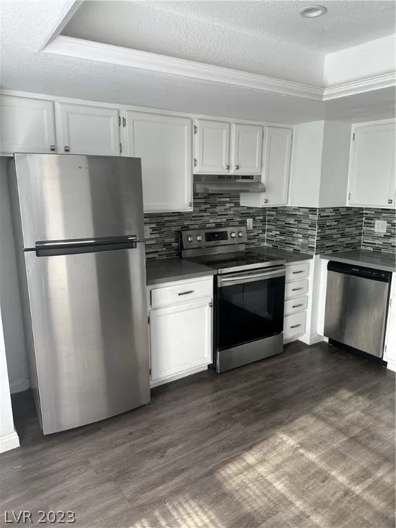 MLS: 2465610 Condo For Sale