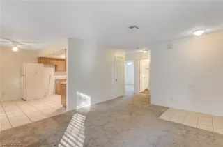 Photo #6: 2465649 Listing 