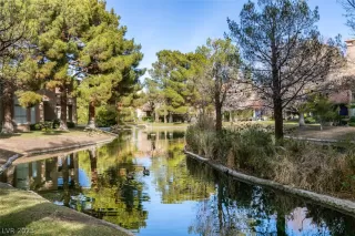 Photo #1: 2465656 Listing 