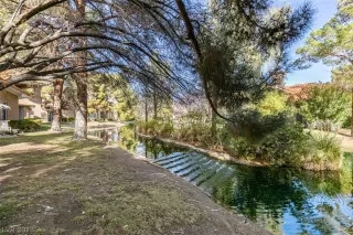 Photo #3: 2465656 Listing 