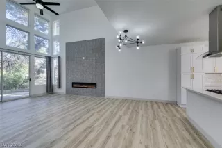 Photo #5: 2465656 Listing 