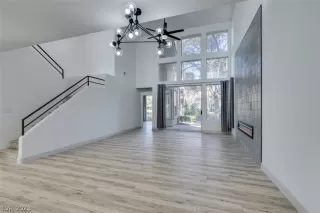 Photo #6: 2465656 Listing 