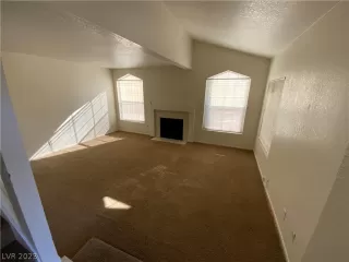 Photo #2: 2465684 Listing 