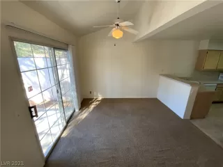 Photo #3: 2465684 Listing 