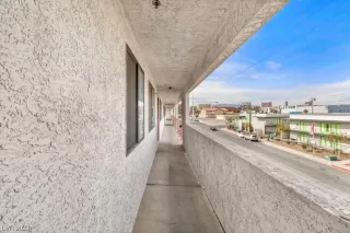 Photo #1: 2465703 Listing