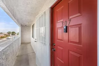 Photo #5: 2465703 Listing