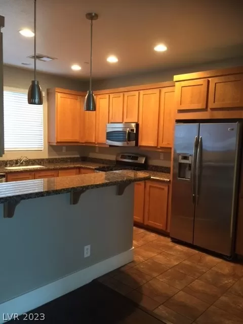 MLS: 2465719 Condo For Sale