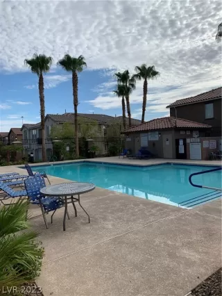 Photo #1: 2465720 Listing